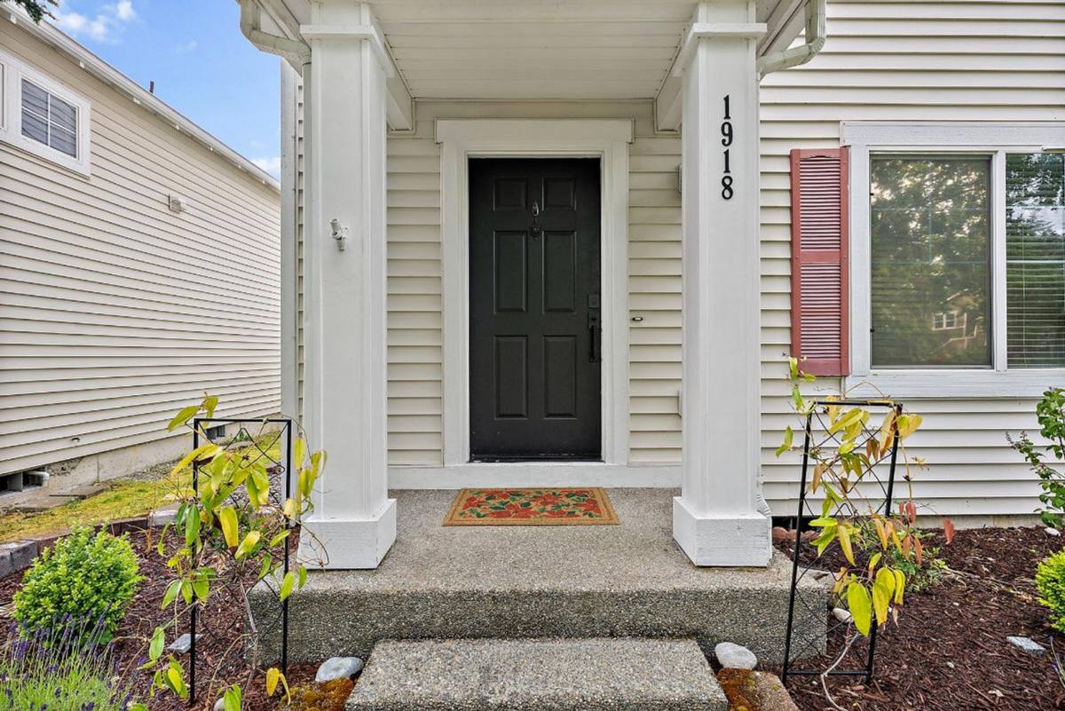 House for rent at 1918 McNeil St, Dupont, WA 98327