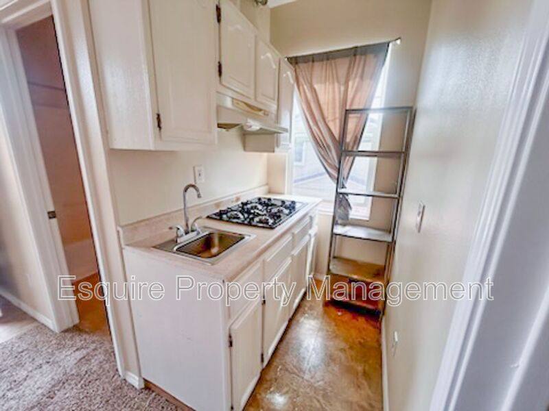 Apartment for rent at 530 Owens River Dr, Oxnard, CA 93036