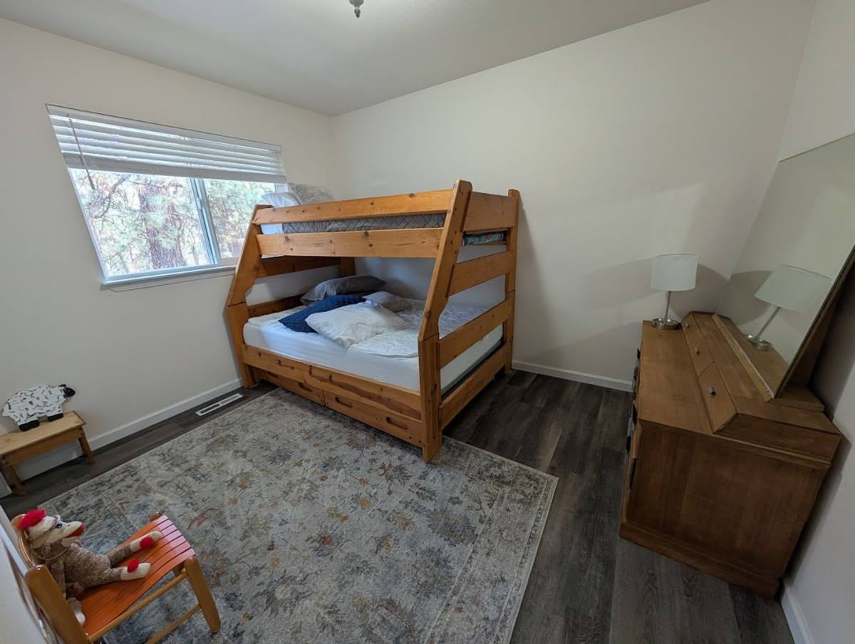 House for rent at 719 Camas Dr, Winchester, ID 83555
