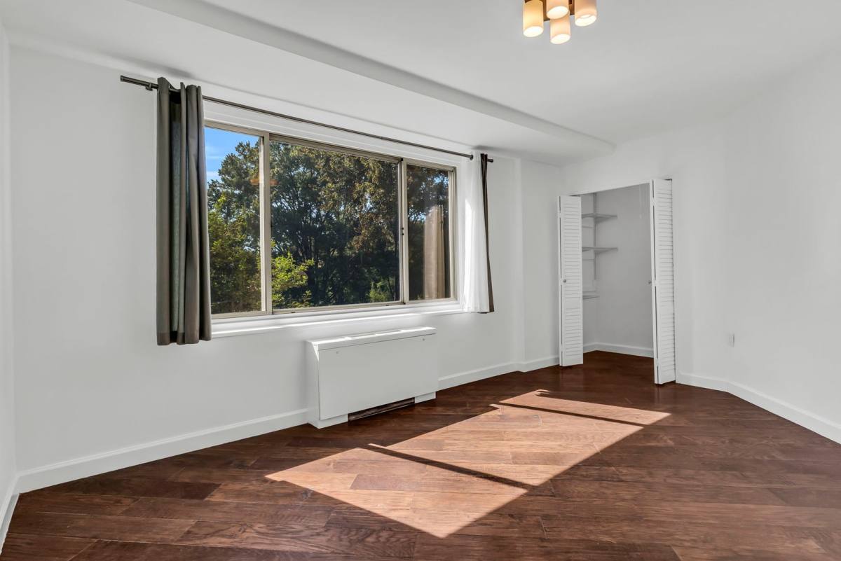 Condo for rent at 4000 Tunlaw Rd NW #318, Washington, DC 20007