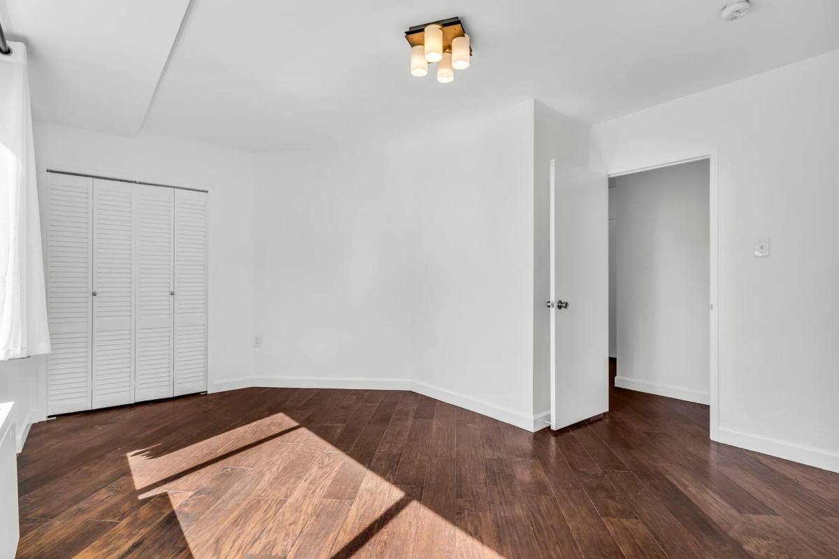 Condo for rent at 4000 Tunlaw Rd NW #318, Washington, DC 20007