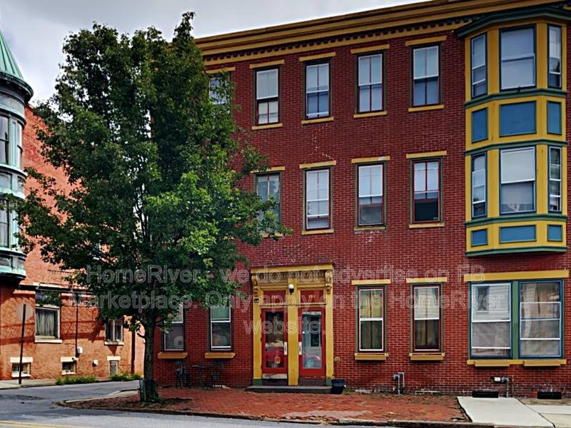 Apartment for rent at 253-255 N St, Harrisburg, PA 17101
