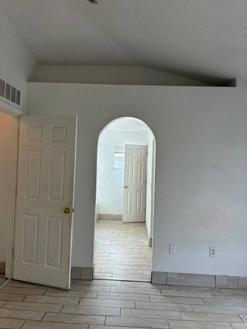 House for rent at 616 Sunway Lane, Winter Haven, FL 33880