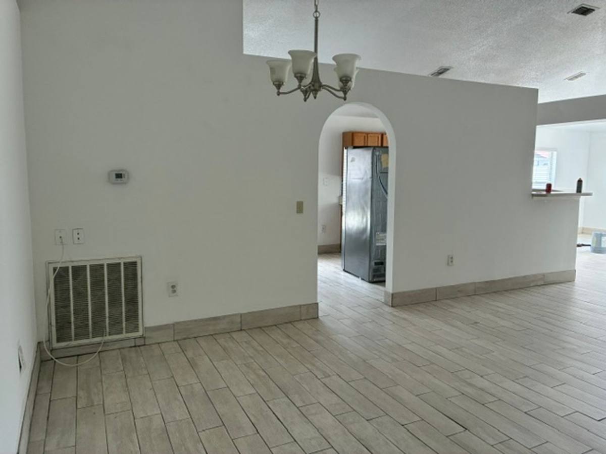 House for rent at 616 Sunway Lane, Winter Haven, FL 33880