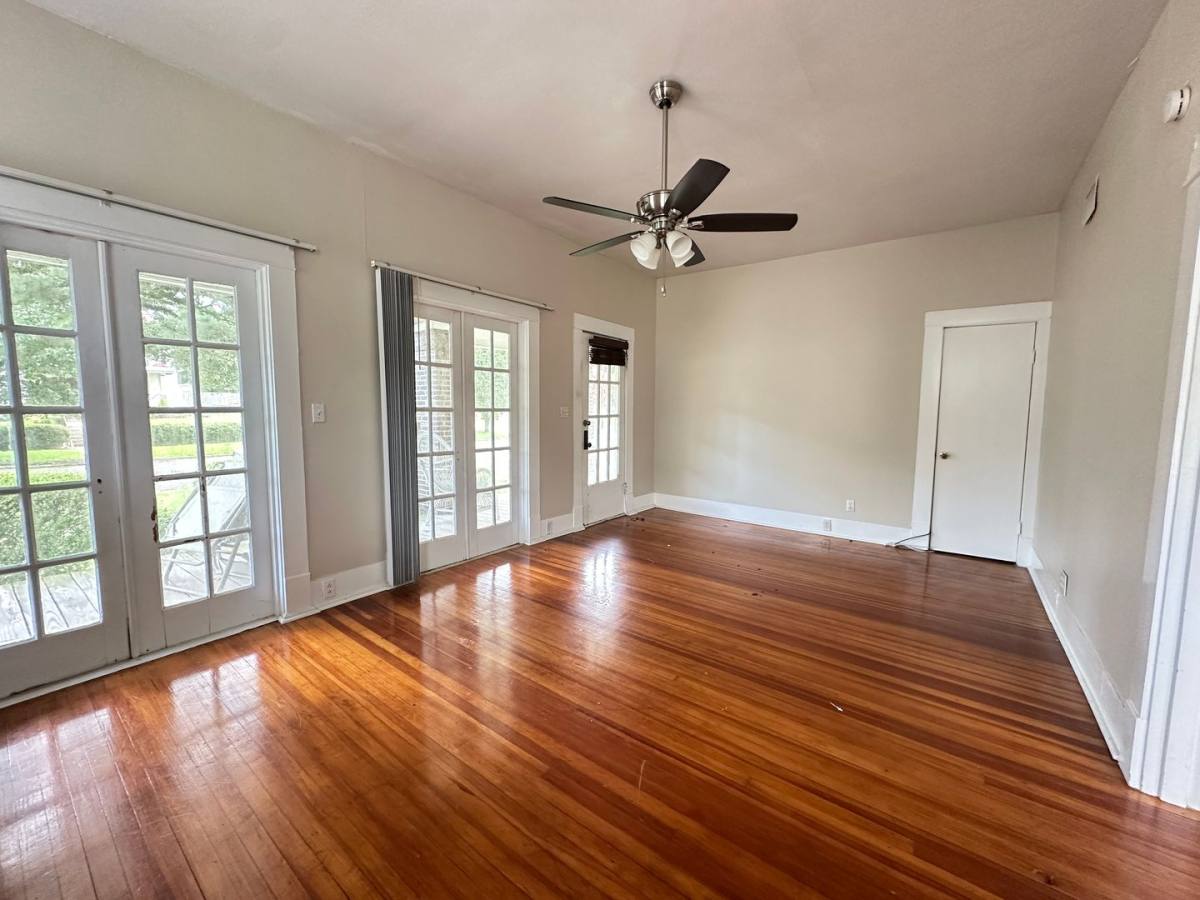 House for rent at 457 Dalzell St, Shreveport, LA 71104