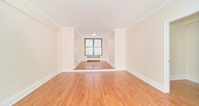 Apartment for rent at 124 E 24th St #4I, New York, NY 10010