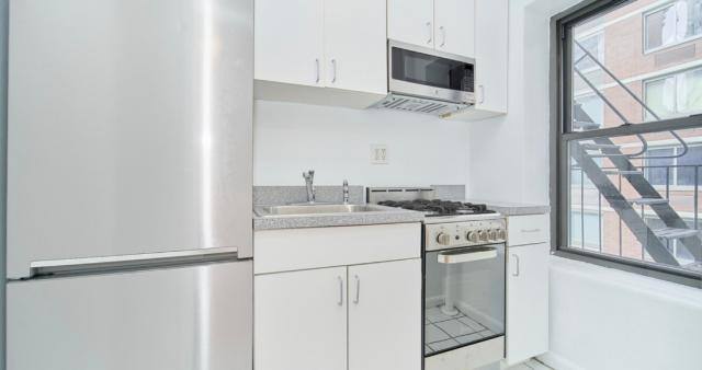 Apartment for rent at 124 E 24th St #4I, New York, NY 10010
