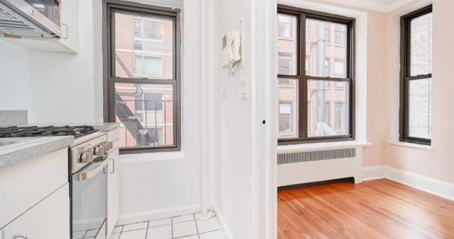 Apartment for rent at 124 E 24th St #4I, New York, NY 10010