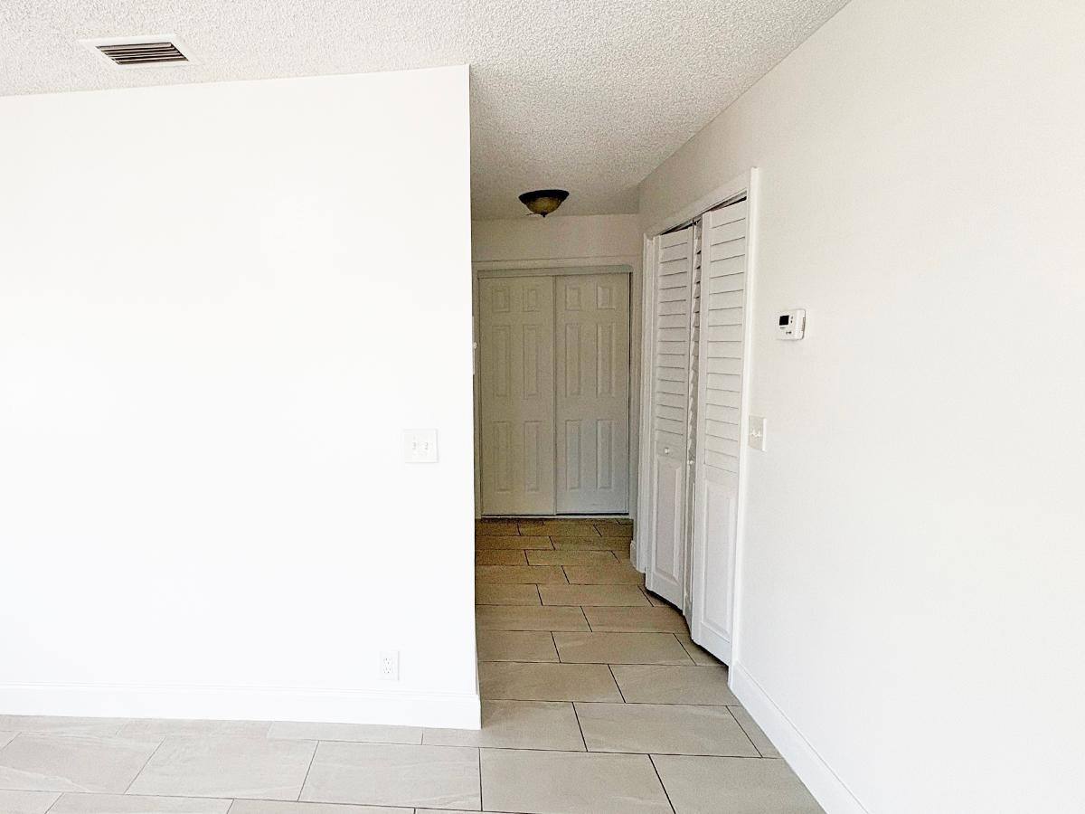 Apartment for rent at 1331 S Federal Highway 4, Lake Worth Beach, FL 33460