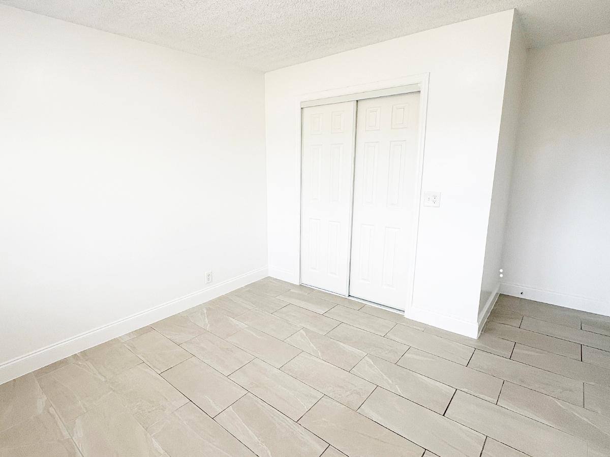Apartment for rent at 1331 S Federal Highway 4, Lake Worth Beach, FL 33460