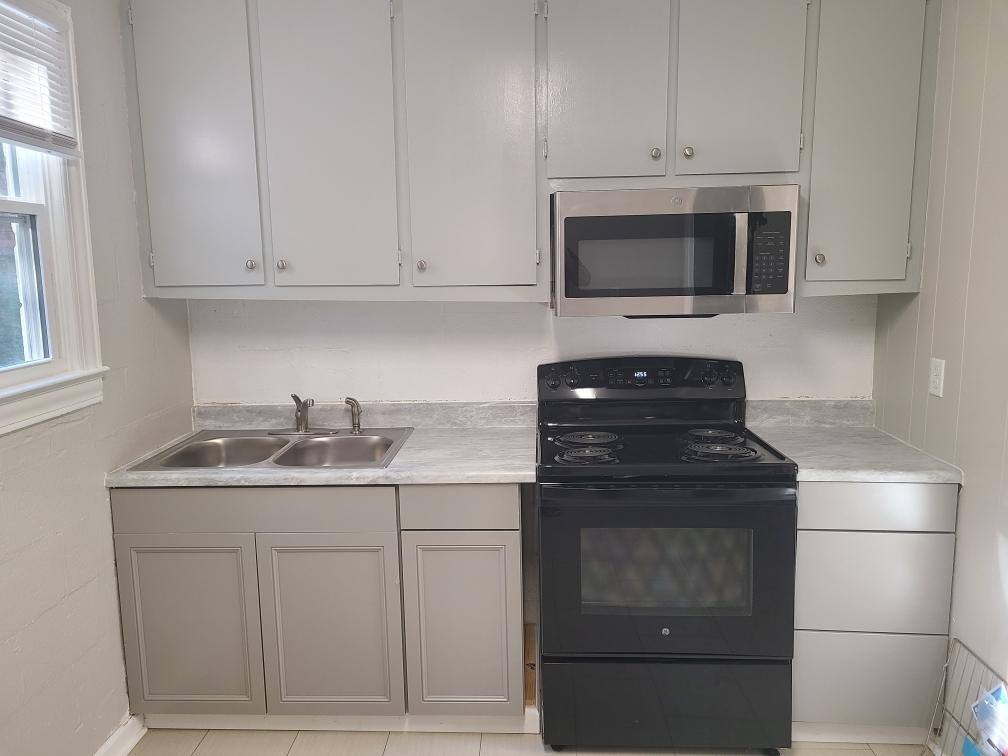 Apartment for rent at 205 East 1st Street, 205 E 1st St #D, Lexington, NC 27292