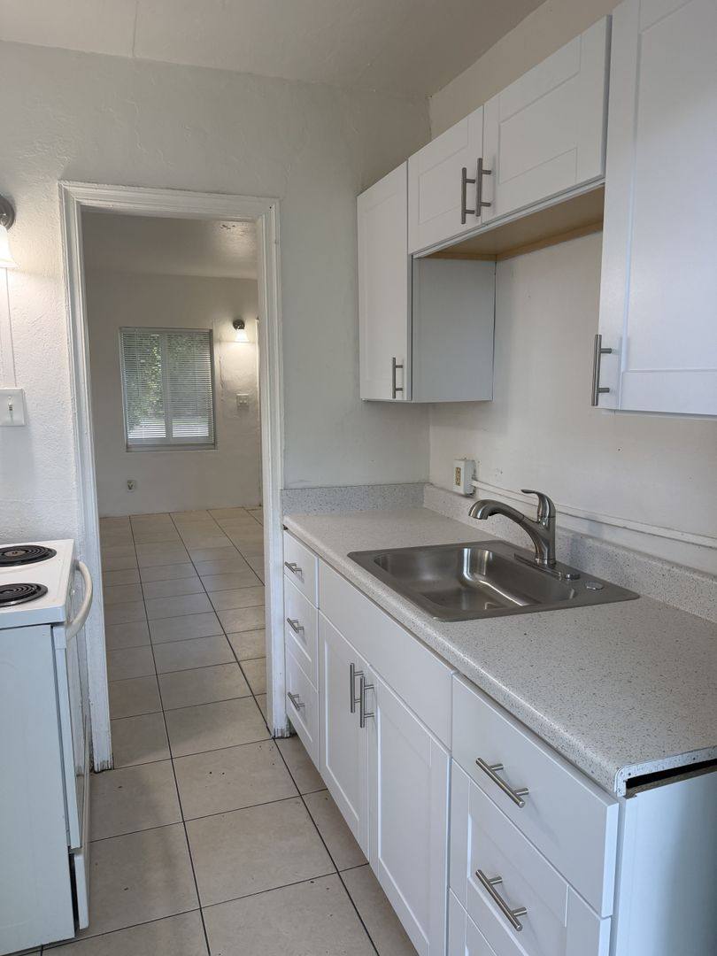 House for rent at 1444 NW 4th St, Fort Lauderdale, FL 33311