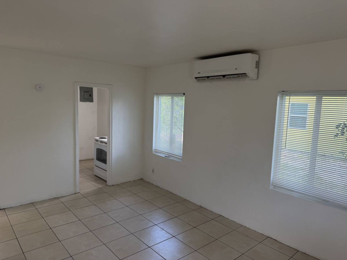House for rent at 1444 NW 4th St, Fort Lauderdale, FL 33311