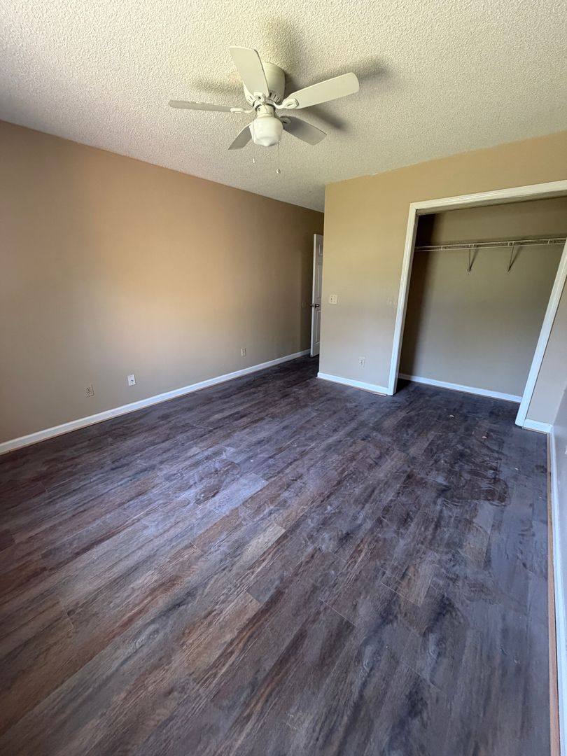 Apartment for rent at 26 A Chatham St, Savannah, GA 31406