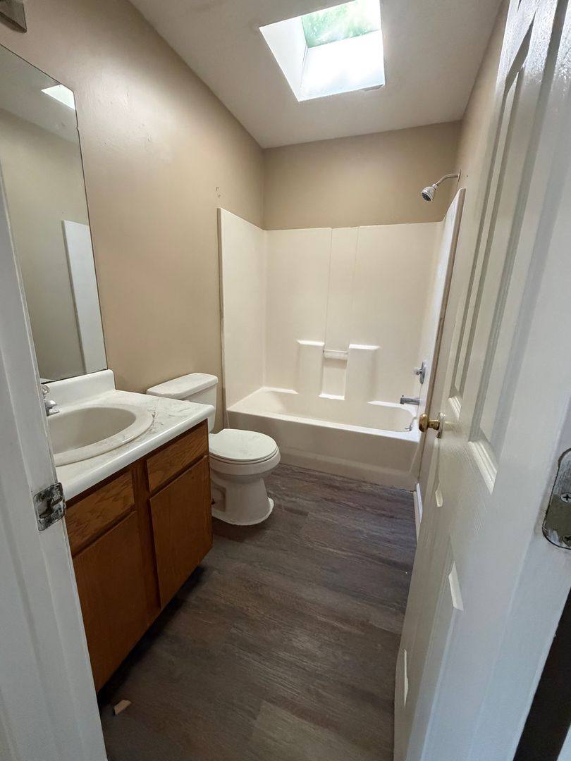 Apartment for rent at 26 A Chatham St, Savannah, GA 31406
