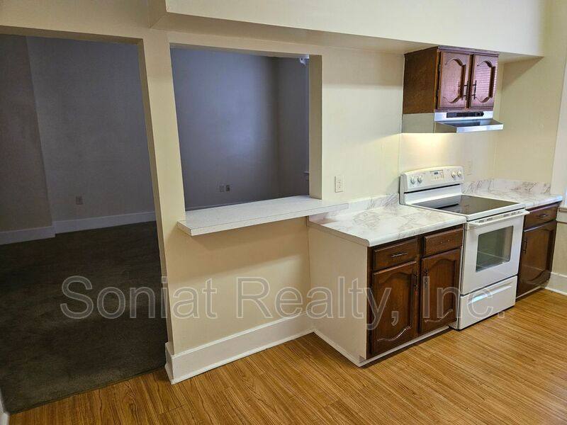 Apartment for rent at 110 S Pierce St #C, New Orleans, LA 70119