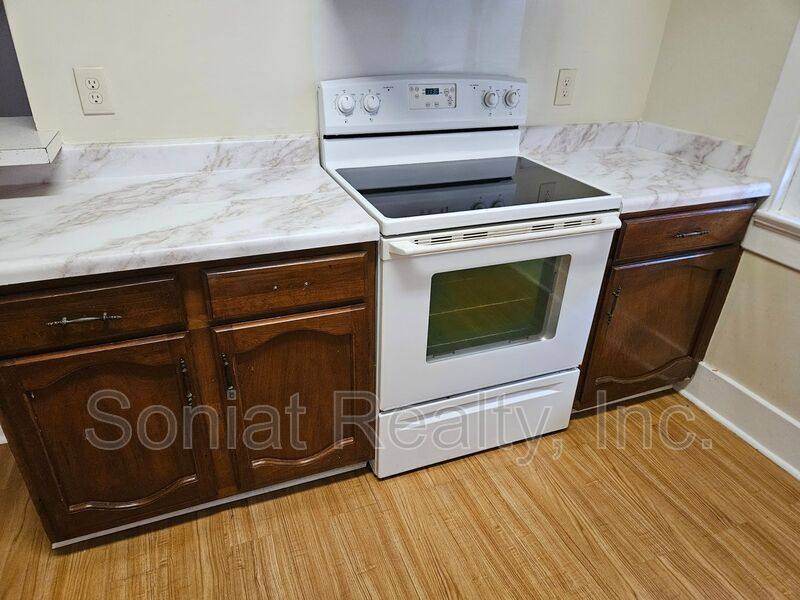 Apartment for rent at 110 S Pierce St #C, New Orleans, LA 70119