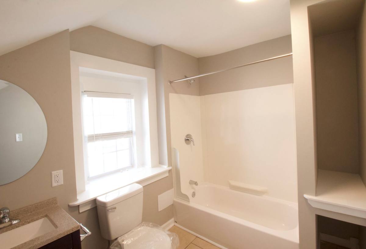 Apartment for rent at 117 Chestnut St E, Audubon, NJ 08106