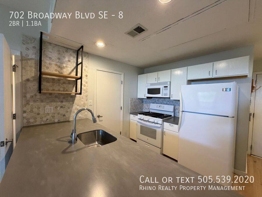 House for rent at 702 Broadway Blvd SE #8, Albuquerque, NM 87102