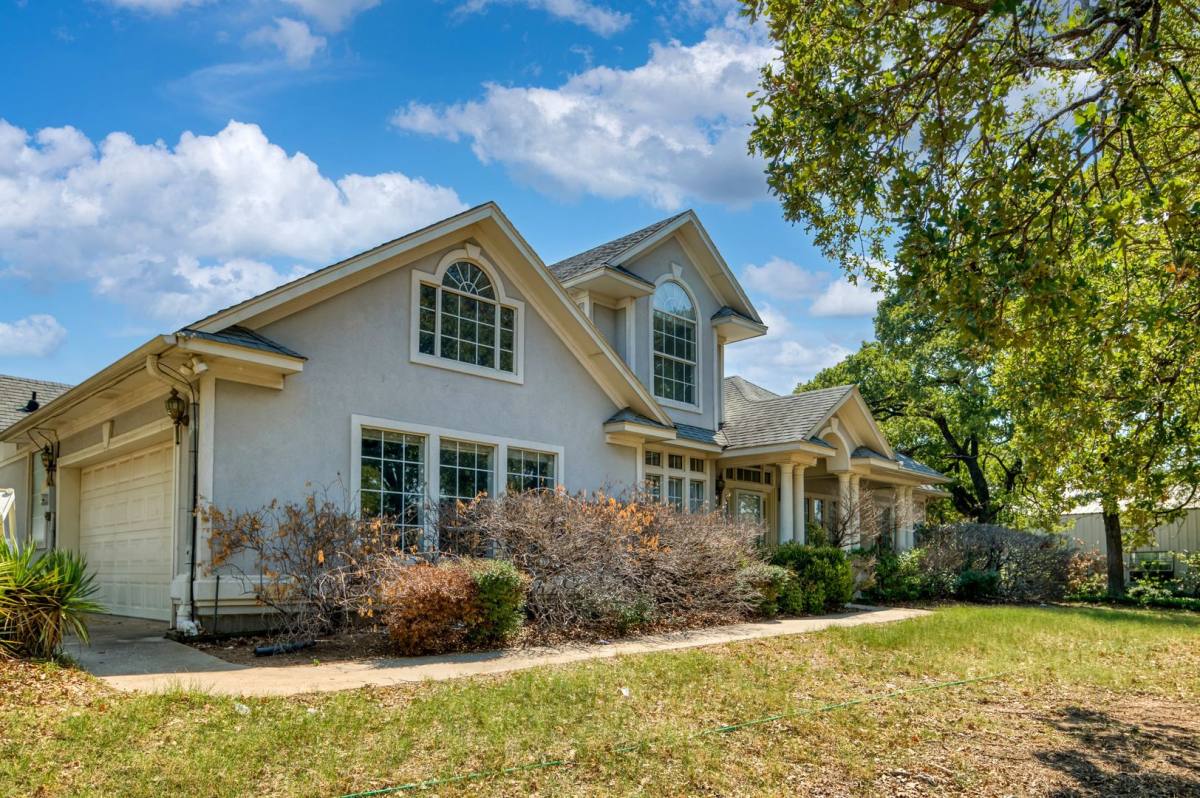 House for rent at 4525 Teasley Lane, Denton, TX 76210