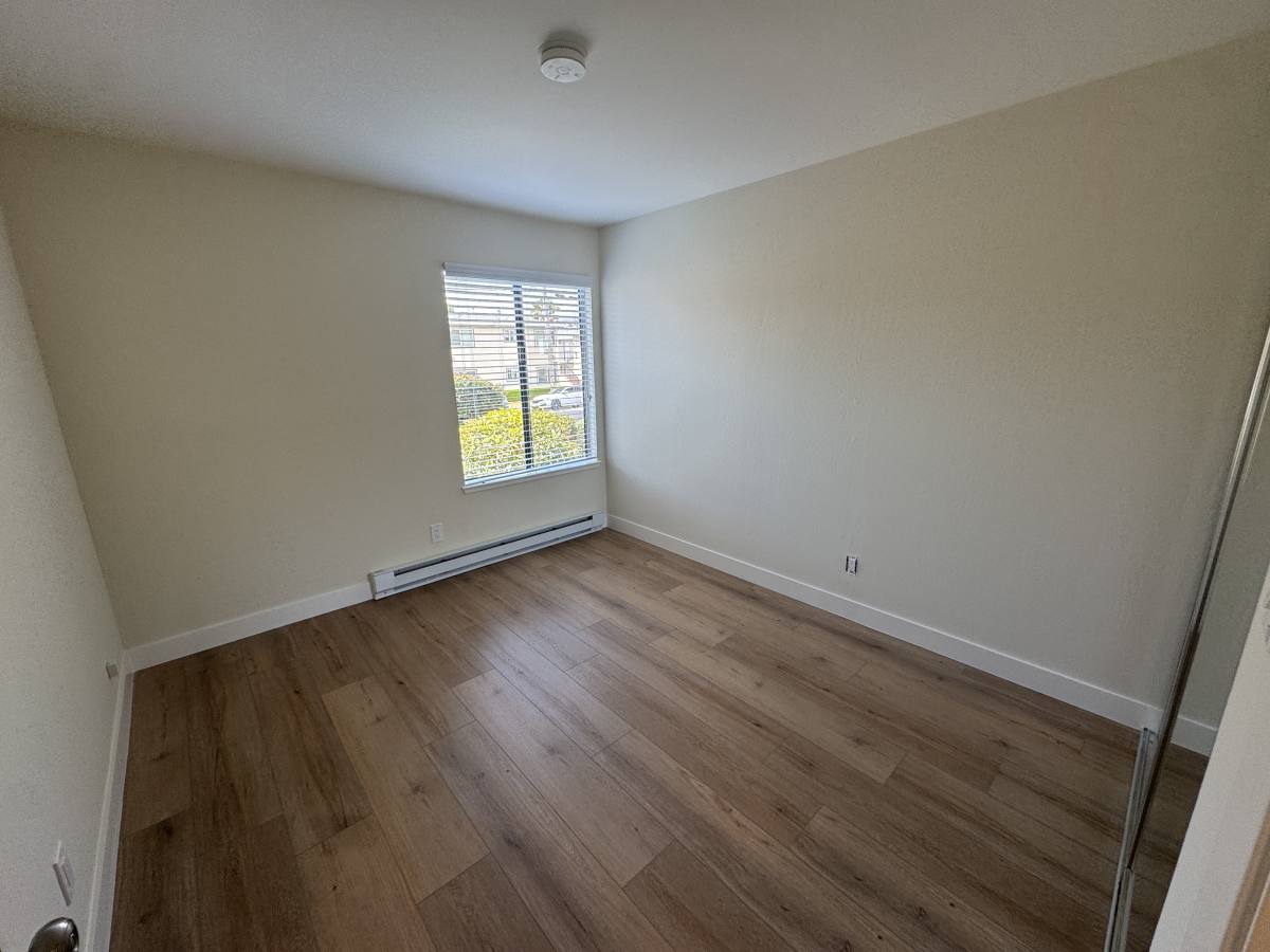 Apartment for rent at 1056 Grand Ave #103, South San Francisco, CA 94080