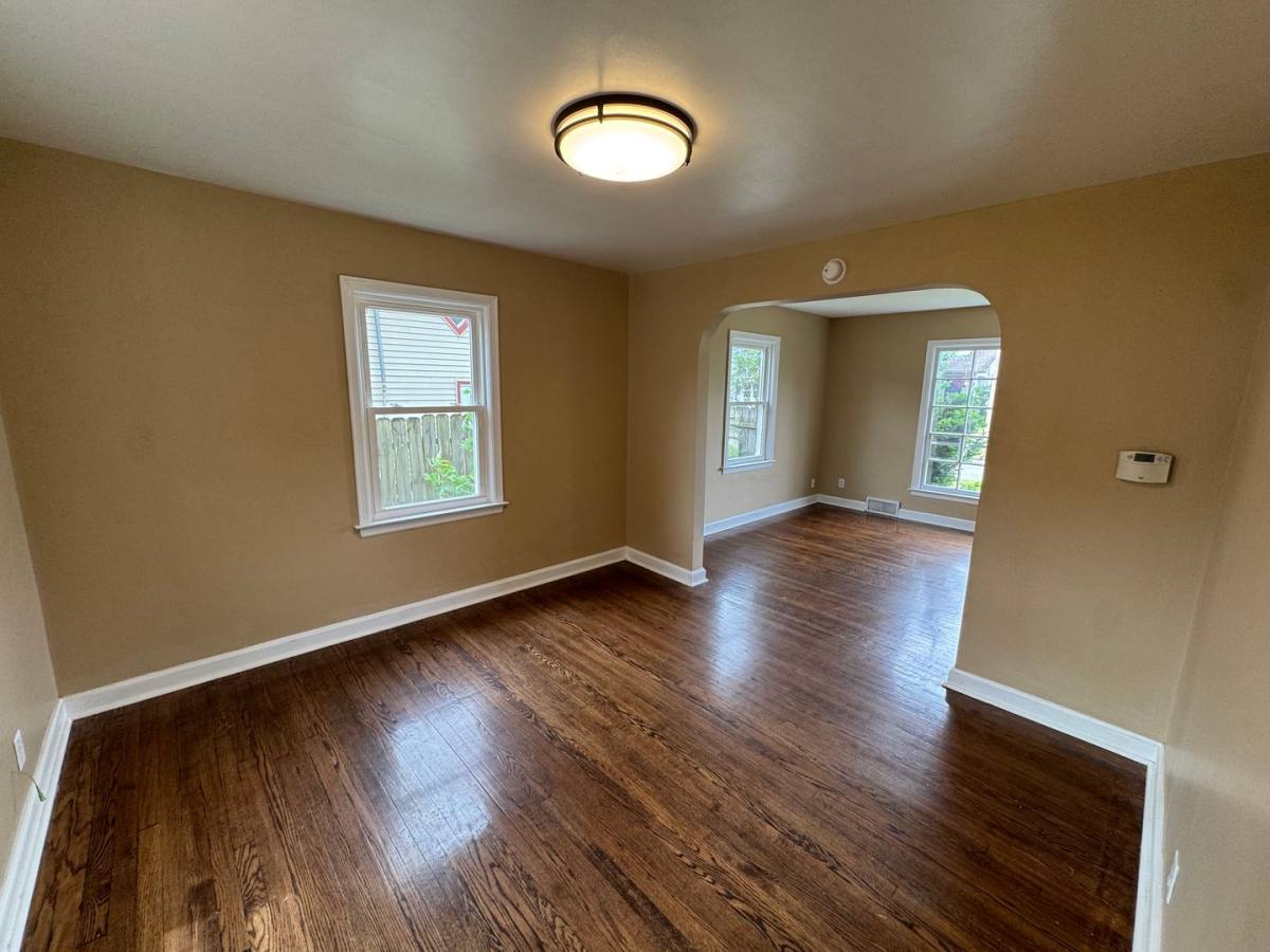 House for rent at 2924 11th Ave, Moline, IL 61265
