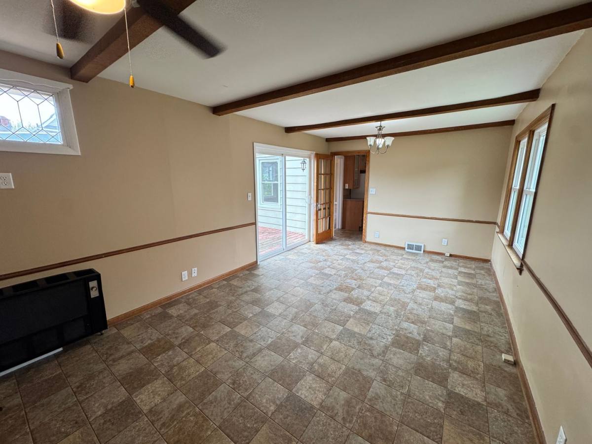 House for rent at 2924 11th Ave, Moline, IL 61265