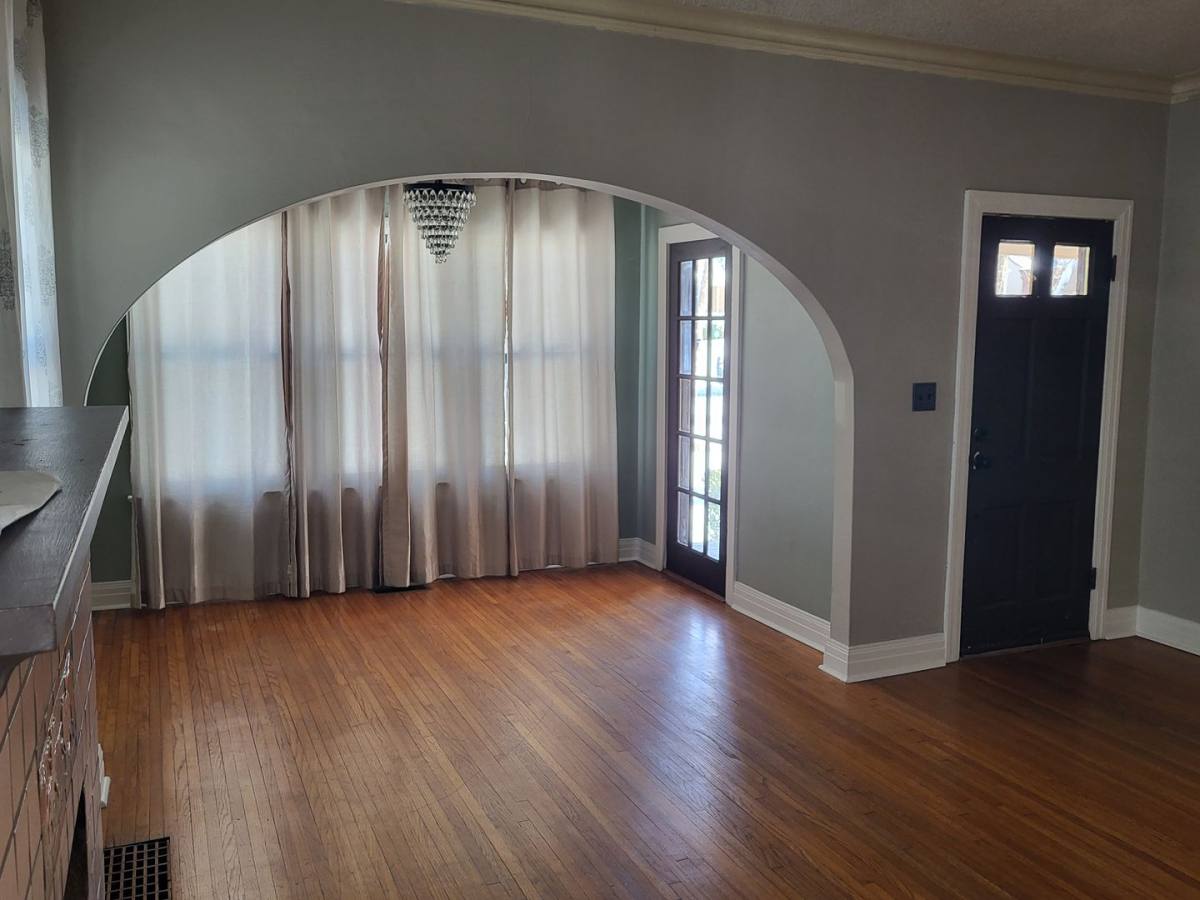 House for rent at 836 S Jamestown Ave, Tulsa, OK 74112