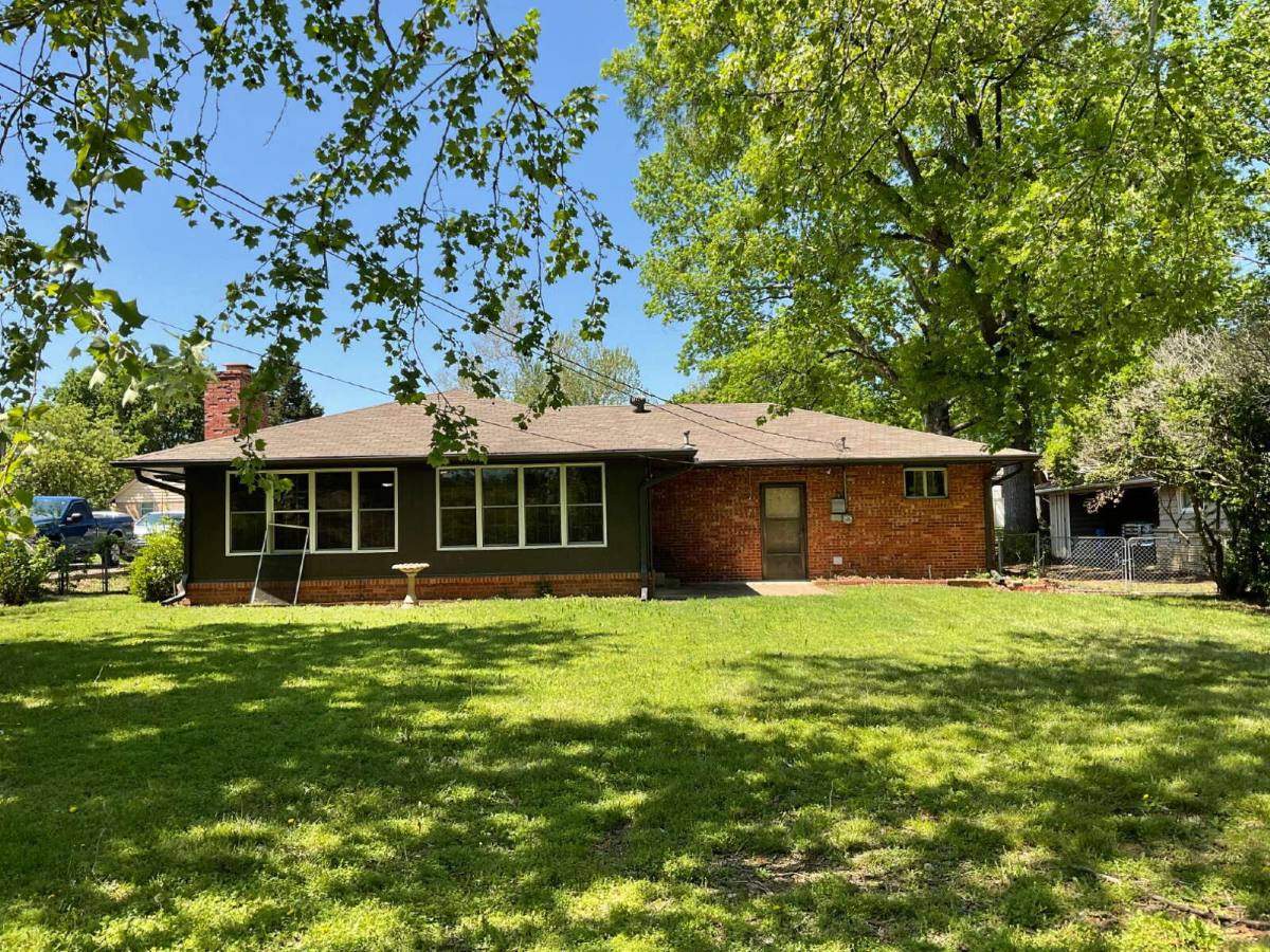 House for rent at 2015 S Fulton Ave, Tulsa, OK 74112