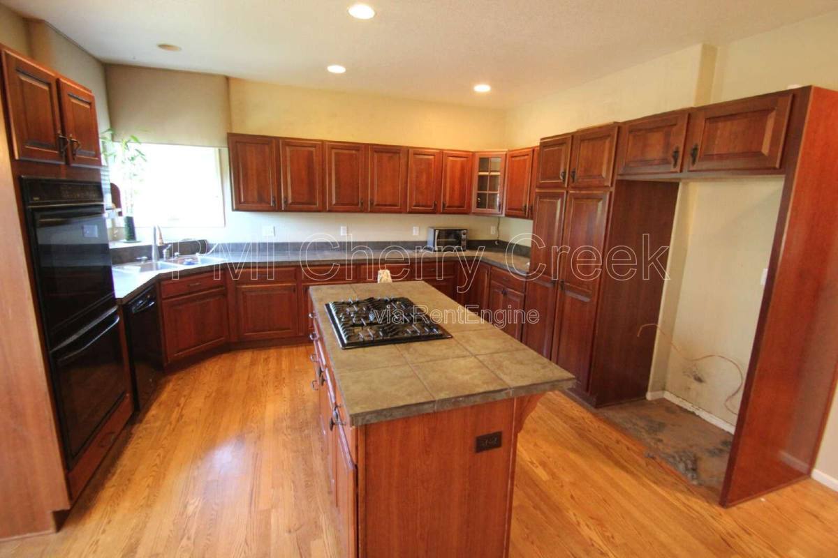 House for rent at 7489 Bur Oak Place, Parker, CO 80134