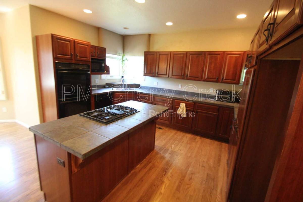 House for rent at 7489 Bur Oak Place, Parker, CO 80134