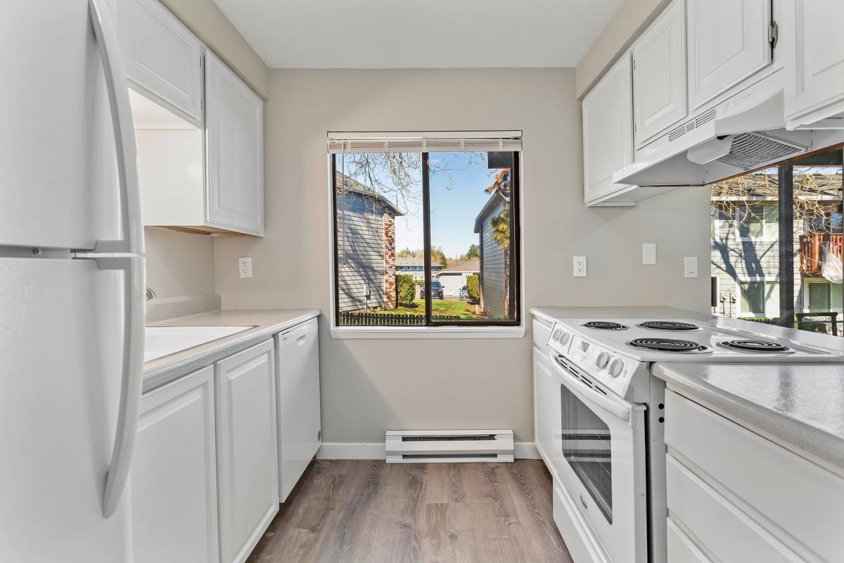 Apartment for rent at 5660 SW 180th Ave Corner, Beaverton, OR 97078