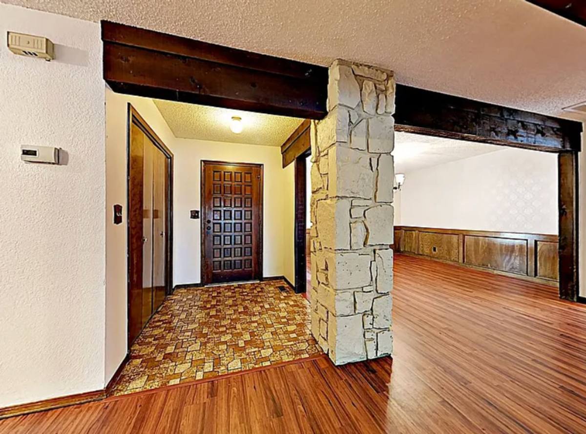 House for rent at 3306 S 144th Place E, Tulsa, OK 74134