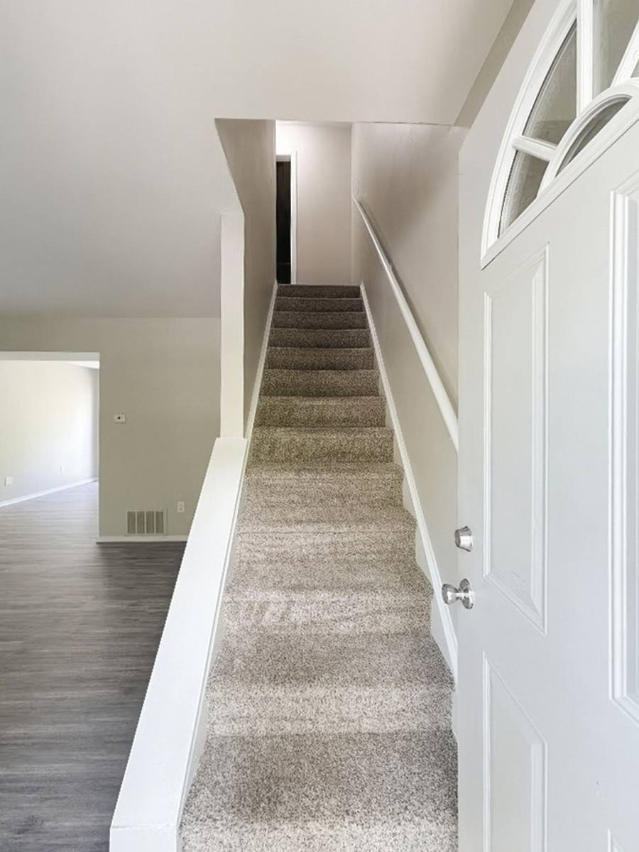 Townhouse for rent at 300 E 261 S, Kokomo, IN 46902