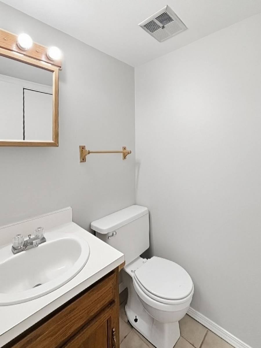 Townhouse for rent at 300 E 261 S, Kokomo, IN 46902