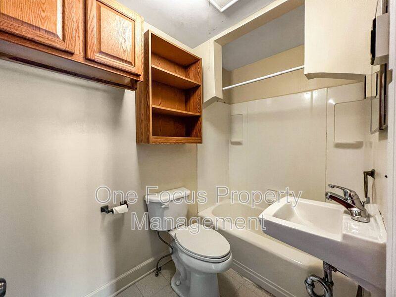Apartment for rent at 236 Pennsylvania Ave, Mill Hall, PA 17751