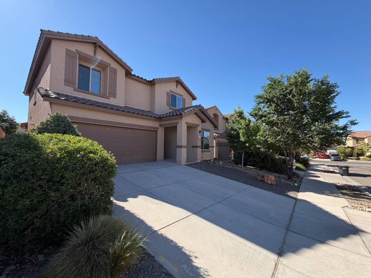 House for rent at 154 Prado Verde Court NE, Rio Rancho, NM 87124