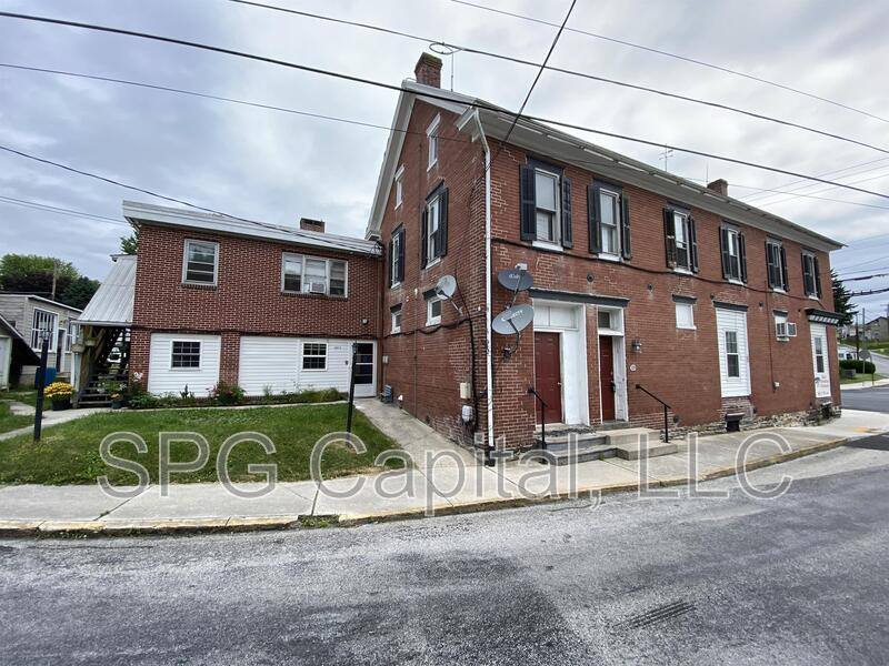 Apartment for rent at 103A Church St, Bendersville, PA 17306