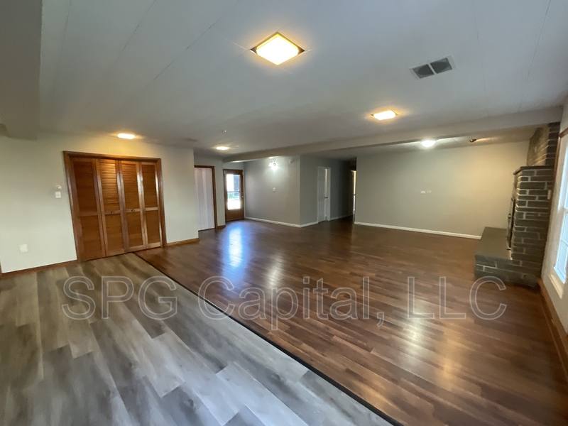 Apartment for rent at 103A Church St, Bendersville, PA 17306