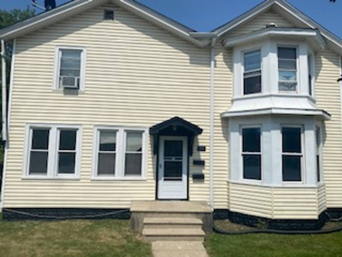 Apartment for rent at 1201 S State St, Lockport, IL 60441