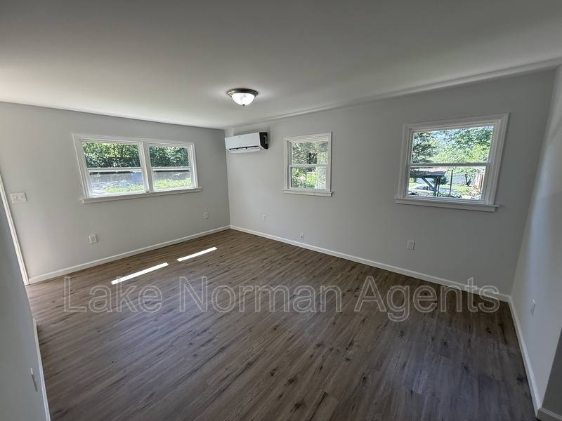 Apartment for rent at 2320 Shade Tree St #1, Connelly Springs, NC 28612