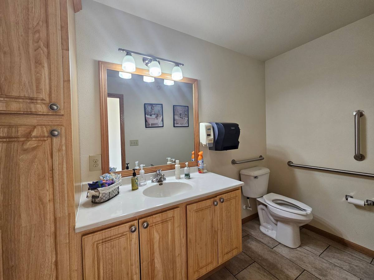 Apartment for rent at 1420 Greenbay St, Onalaska, WI 54650