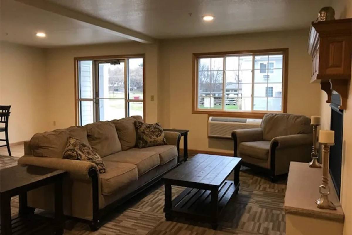 Apartment for rent at 1420 Greenbay St, Onalaska, WI 54650