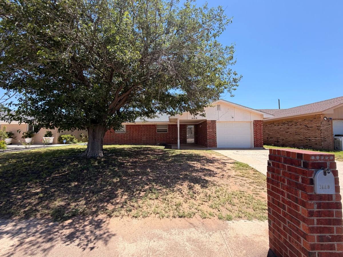 House for rent at 1406 N Tasker, Hobbs, NM 88240