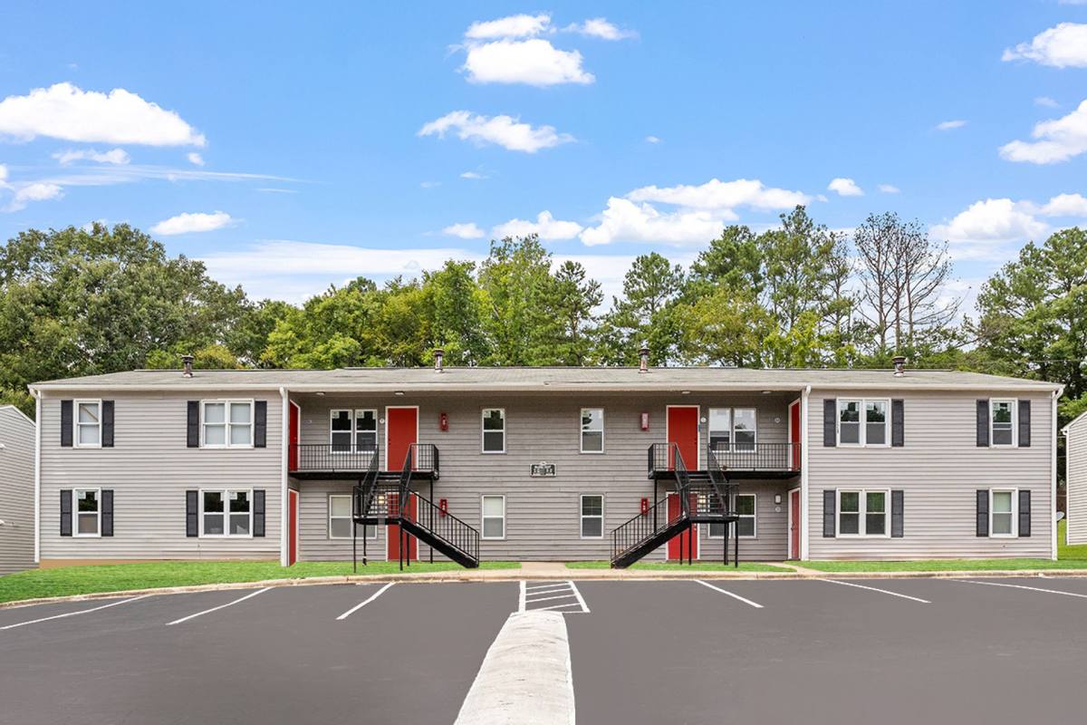 Apartment for rent at 1325 Juniper St, Durham, NC 27701