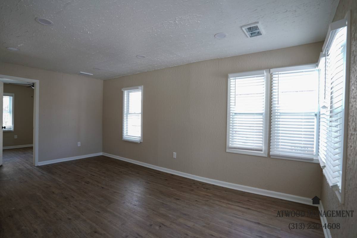 House for rent at 12941 Penrod St, Detroit, MI 48223