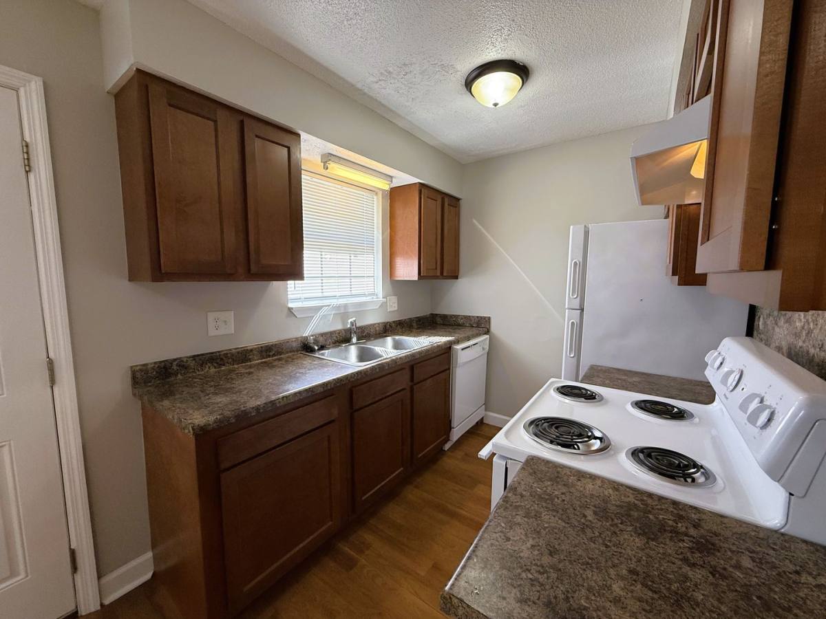 Townhouse for rent at Antioch Landing, 905 Antioch Rd, Johnson City, TN 37604