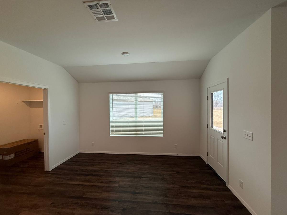House for rent at 29518 E 78th Place S, Broken Arrow, OK 74014