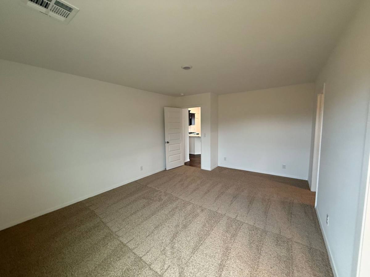 House for rent at 29518 E 78th Place S, Broken Arrow, OK 74014