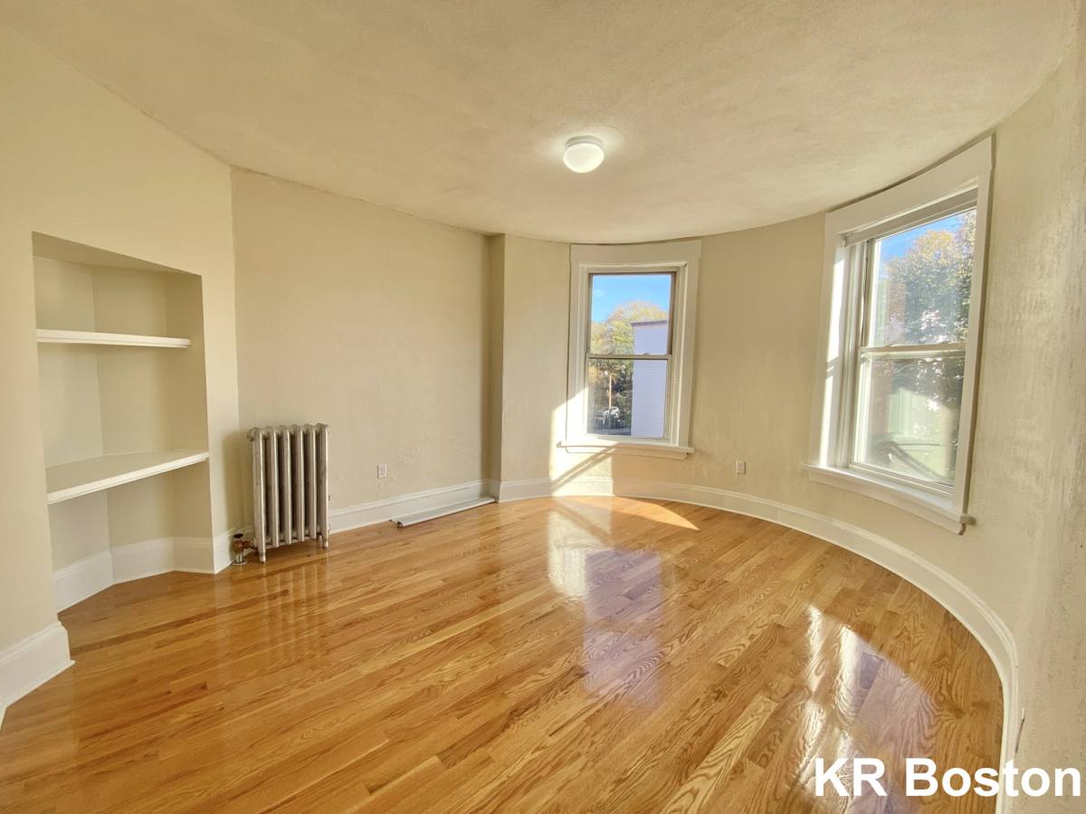 Apartment for rent at 7 Mount Hood Rd #3, Brighton, MA 02135